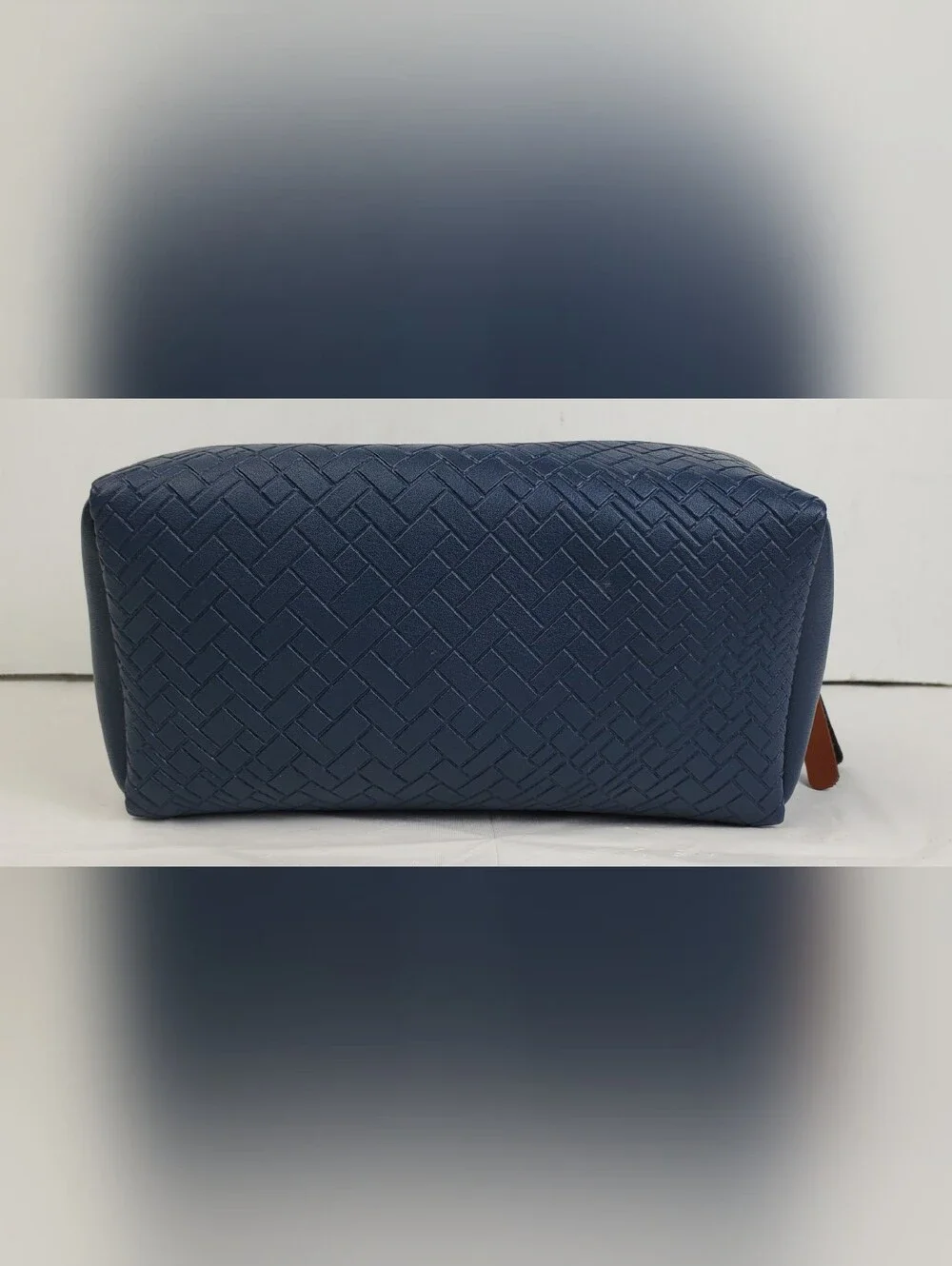 Cole Haan x American Airlines BLUE Amenity Cosmetic Travel Holder BAG ONLY - EUC